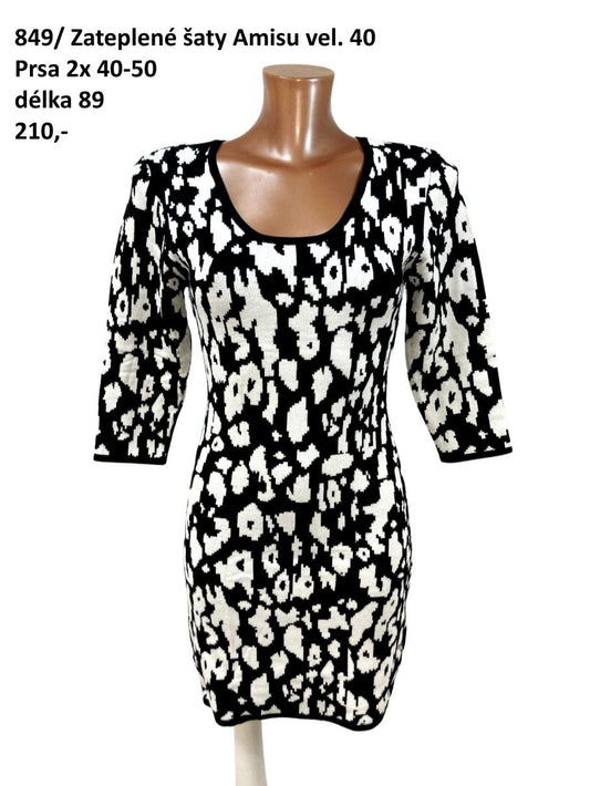 Teplé šaty Amisu vel. 40 |second hand|