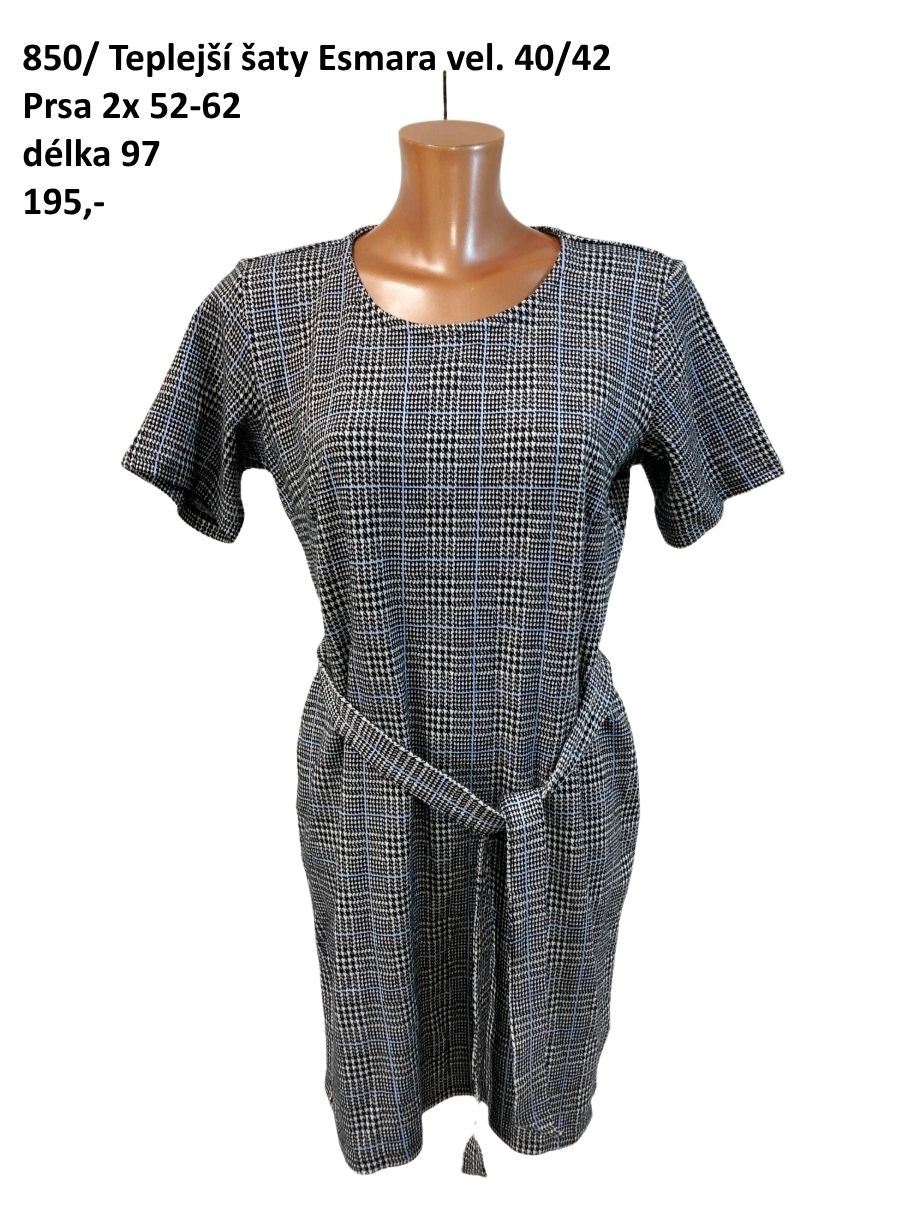 Zateplené šaty Esmara vel. 40/42 |second hand|