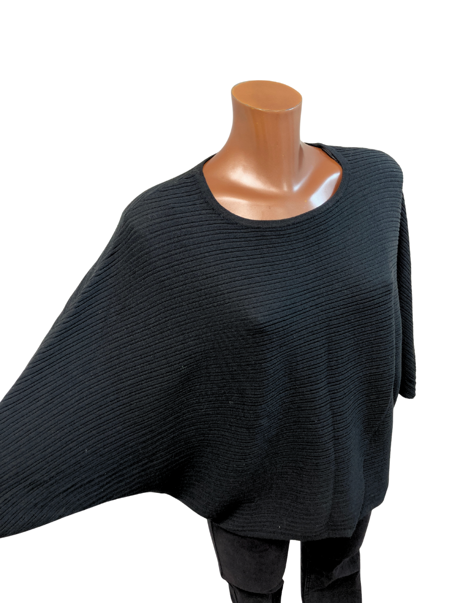 Svetřík F&F vel. 42