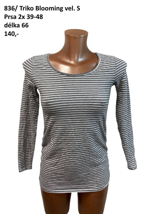 Triko Blooming vel. S |second hand|