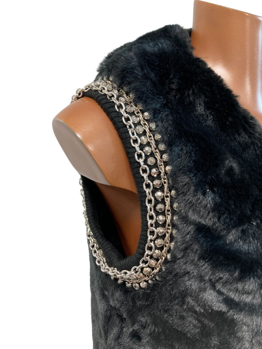 Chlupatá vesta Amisu vel. 38/40