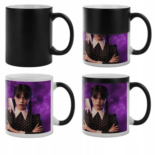 Magnetický hrnek Wednesday